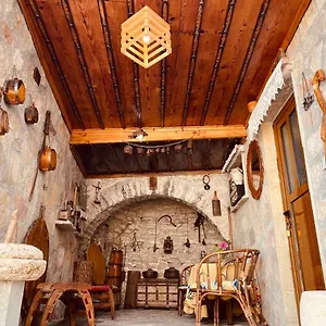 Hotel Ahmetaj ***