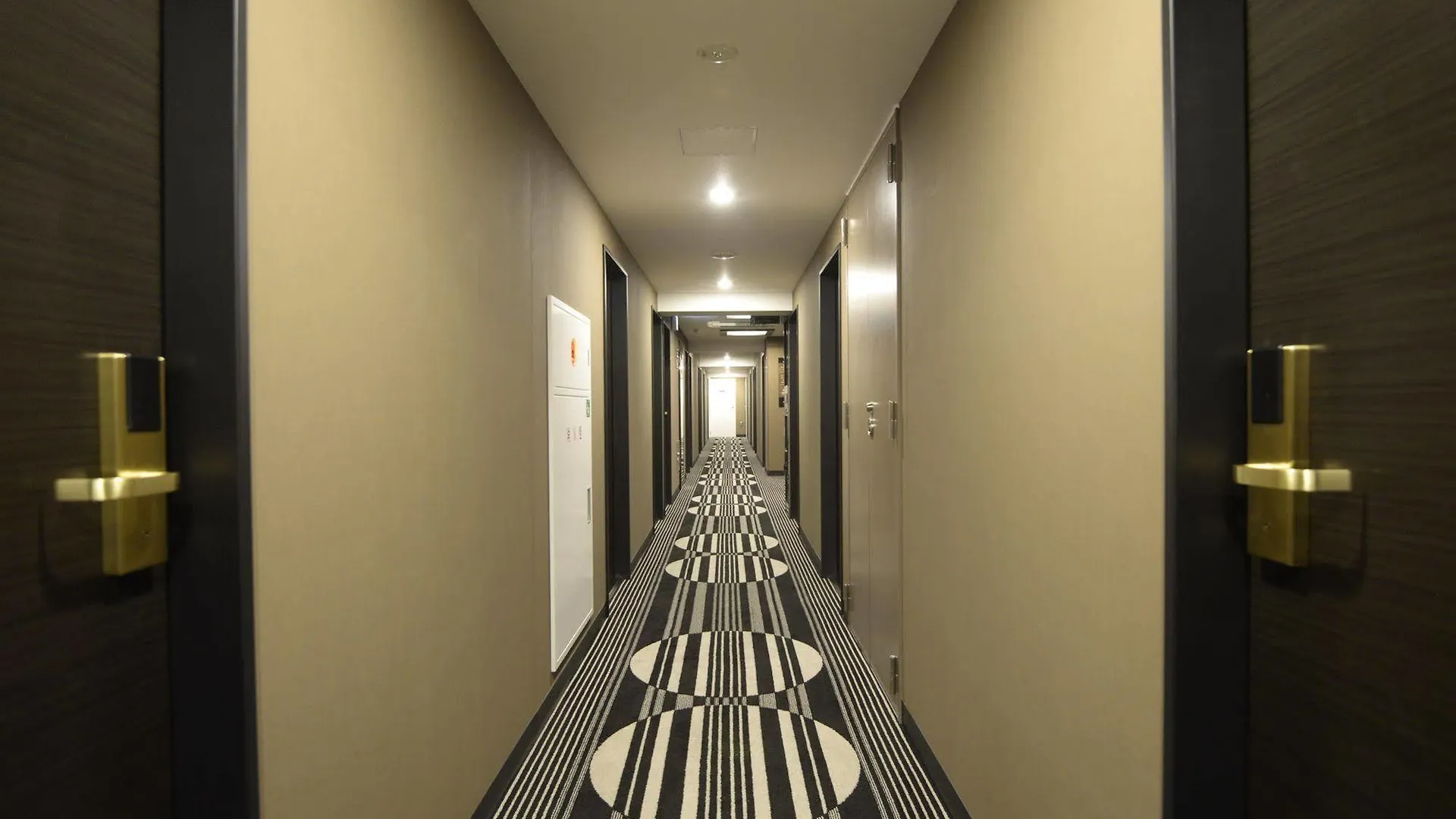 ***  Apa Hotel Tkp Nippori Ekimae Tokyo Japan